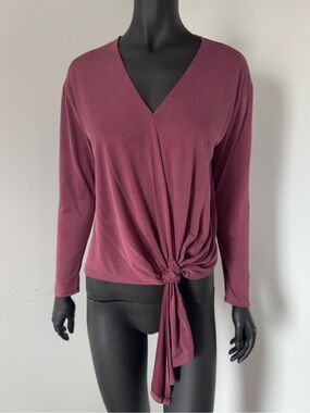 337. Astr the Label Long-Sleeve Knot-Tie V-Neck Top in Plum